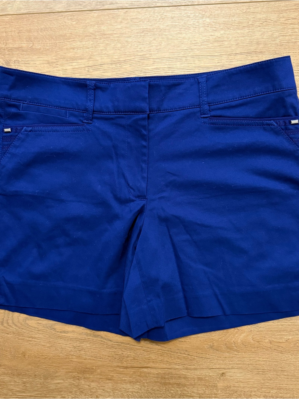 NWOT White House Black Market WHBM Women’s Royal Blue Tailored Shorts, Sz. 8